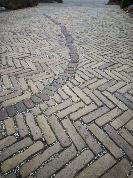 Oude waaltjes brons!