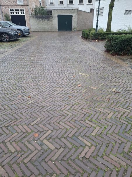 Oude waaltjes donker uit de binnenstad van Den Haag!