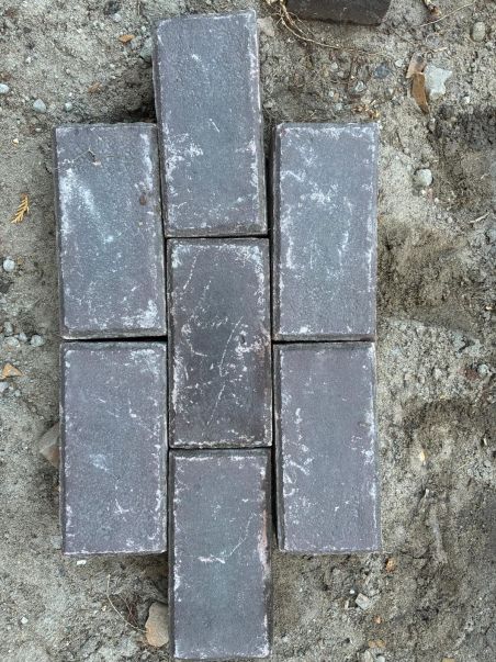Oud gebakken dikformaat type Boskoop op pallets
