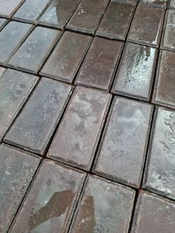 Oud gebakken dikformaat type Boskoop op pallets